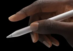 Кадр 4: Стилус Apple Pencil Pro